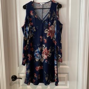 Casual cold shoulder dress
